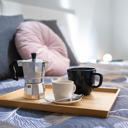 Free Parking Tiny House Wifi Netflix 15 Minuti Dal Duomo Apartman Milánó Kültér fotó