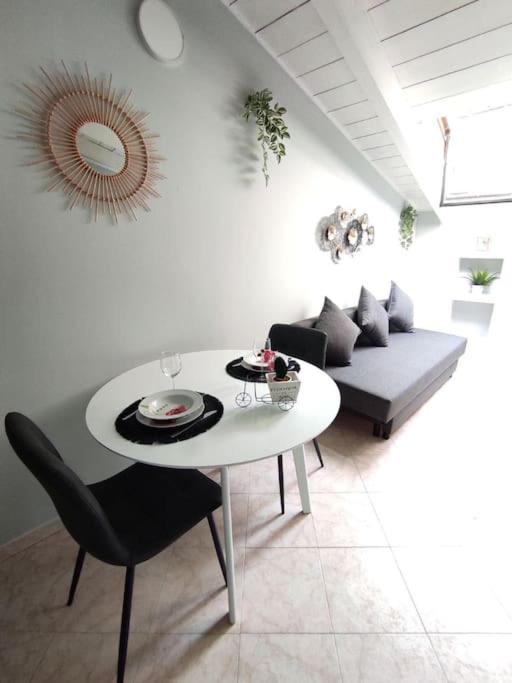Free Parking Tiny House Wifi Netflix 15 Minuti Dal Duomo Apartman Milánó Kültér fotó