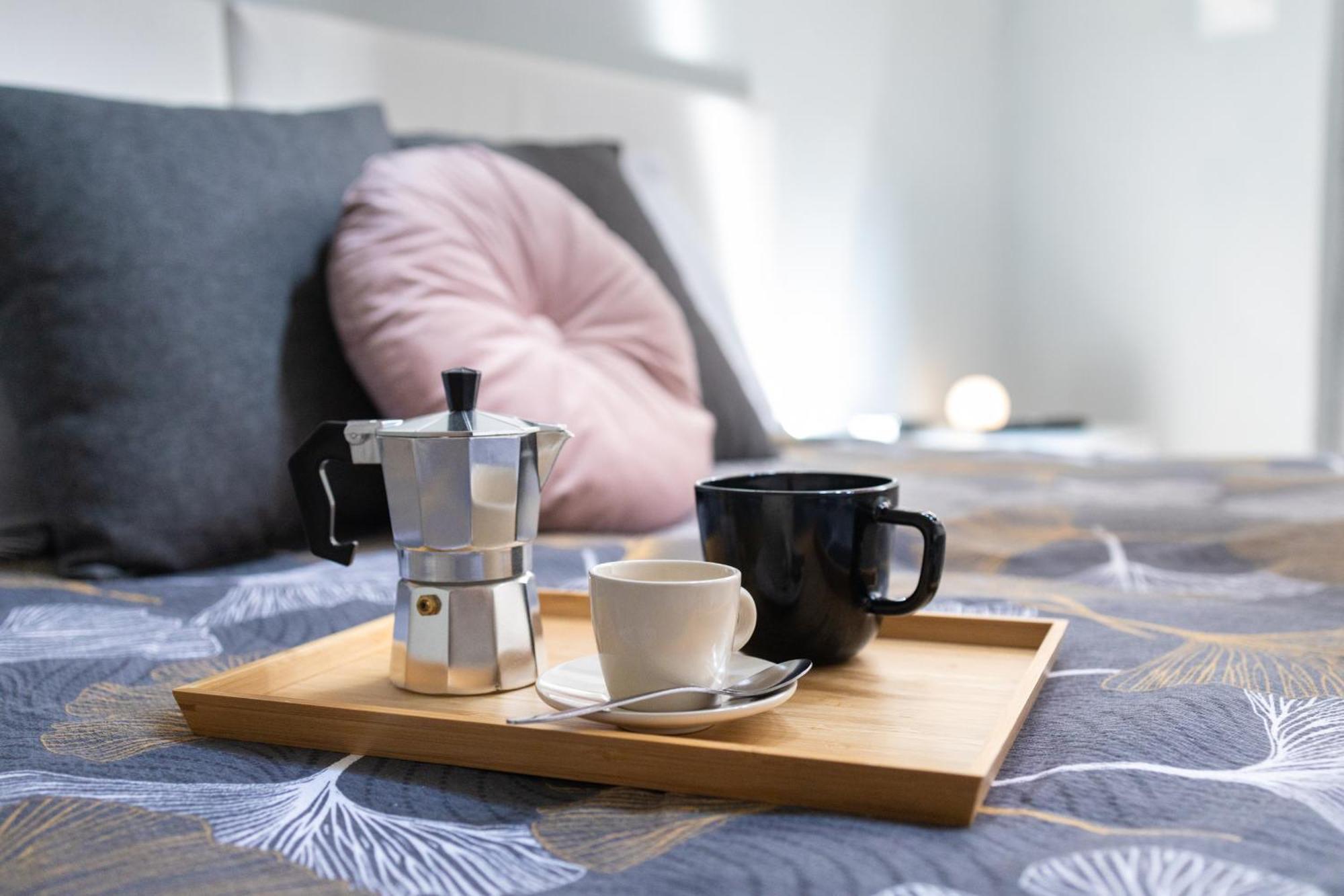 Free Parking Tiny House Wifi Netflix 15 Minuti Dal Duomo Apartman Milánó Kültér fotó